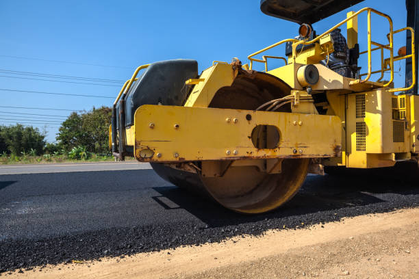 Best Commercial Driveway Pavers  in Lorenz Park, NY